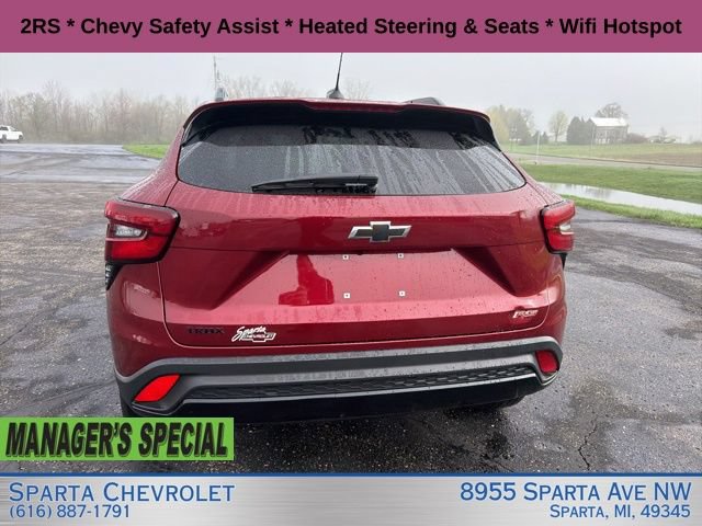 Used 2024 Chevrolet Trax RS FWD image 4