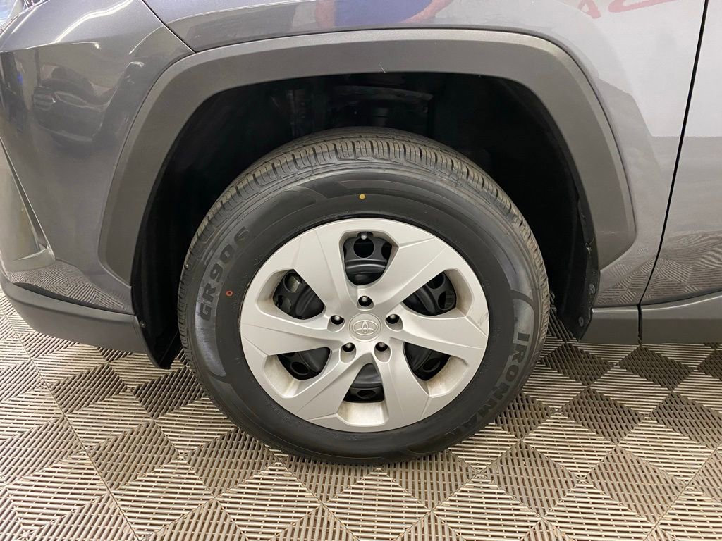 Used 2024 Toyota RAV4 LE image 8