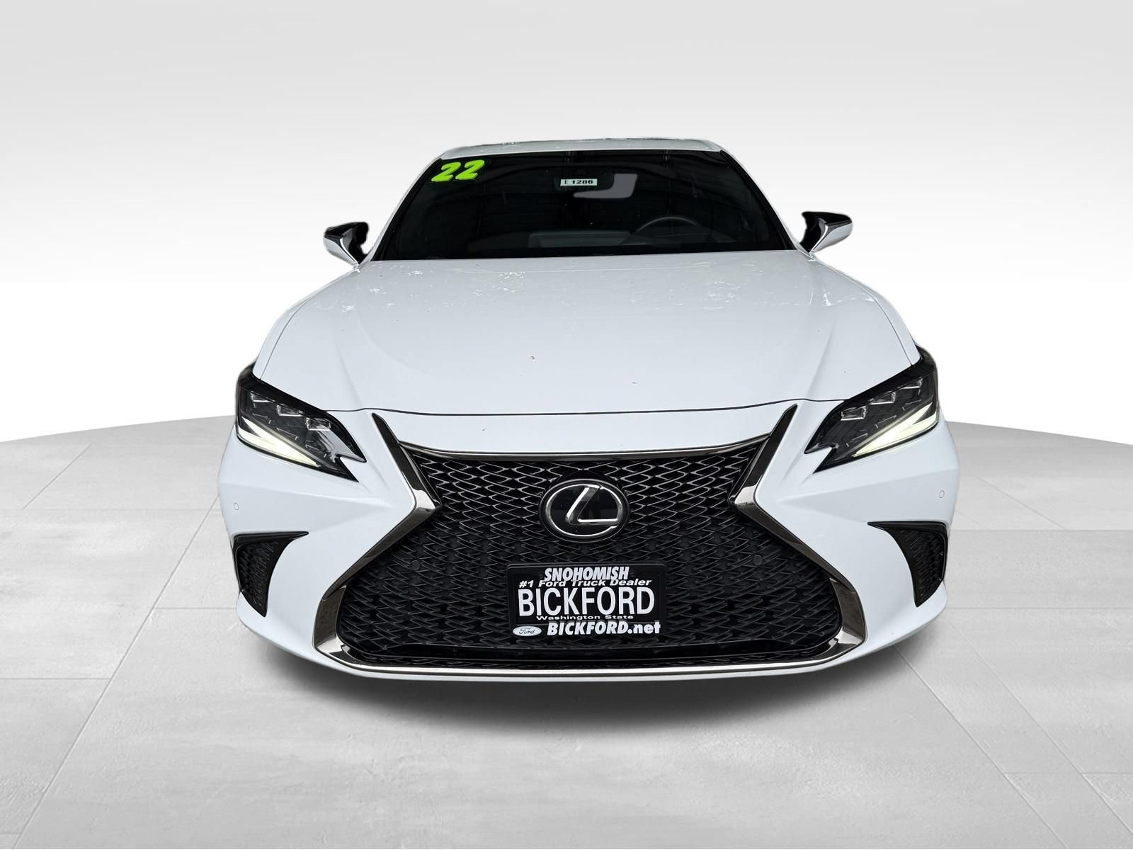 Used 2022 Lexus ES 350 F Sport w/ Accessory Package 2 FWD image 2