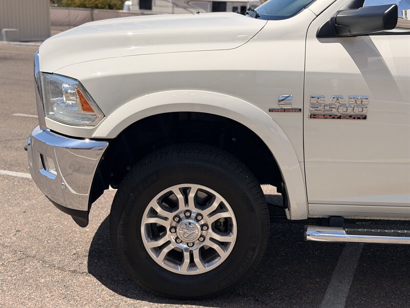 Used 2018 RAM 2500 Laramie AWD/4WD image 16