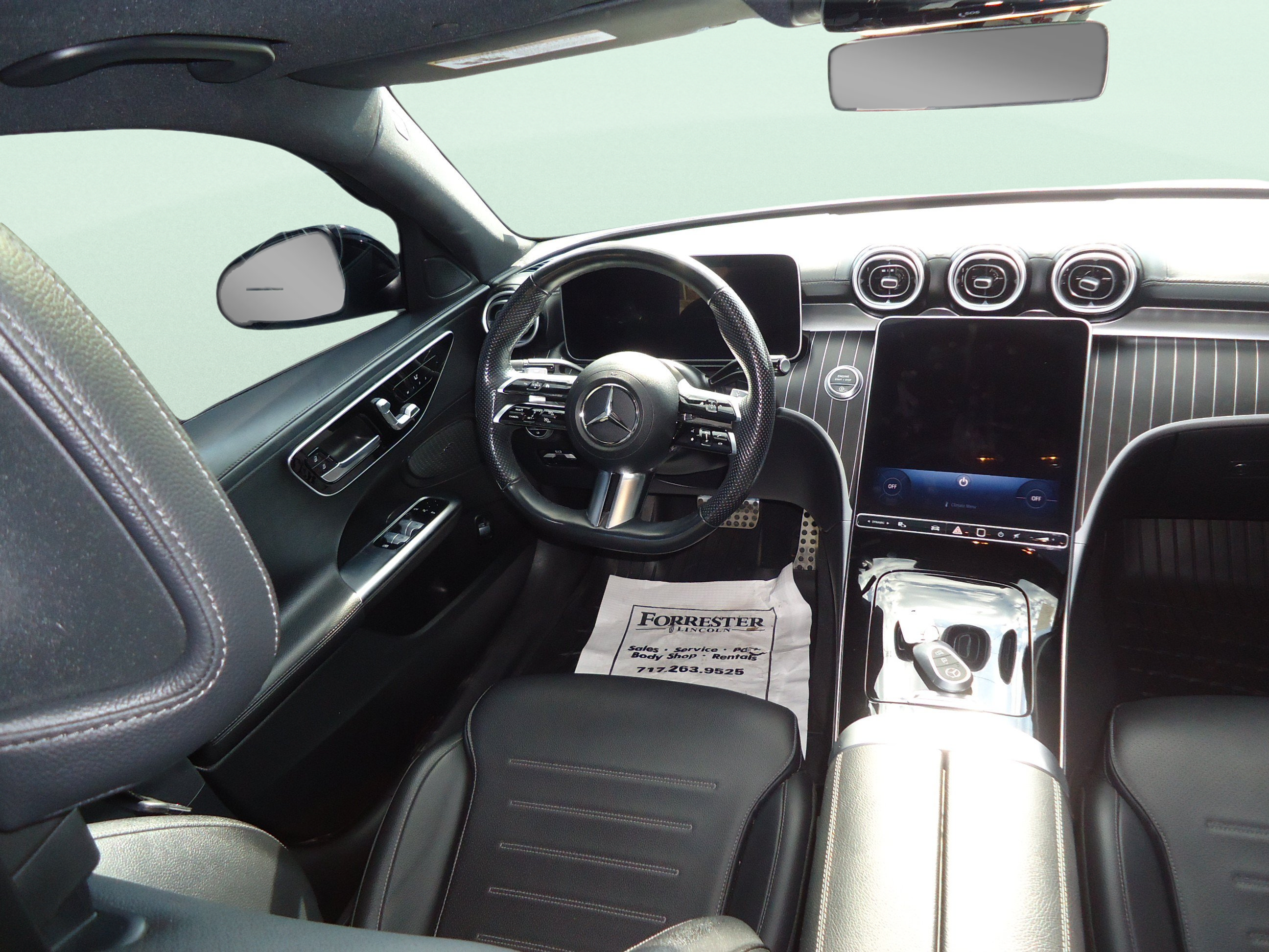 Used 2023 Mercedes-Benz C 300 4MATIC Sedan image 10
