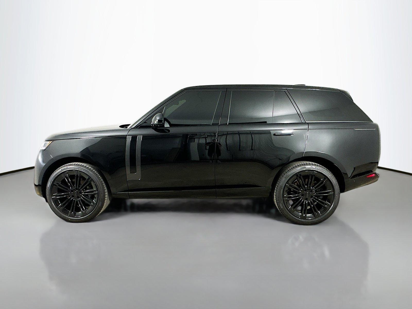 New 2026 Land Rover Range Rover SE AWD/4WD image 8