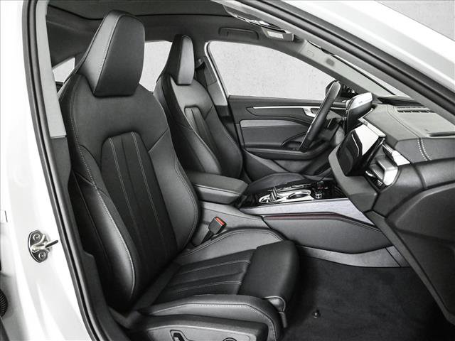 New 2026 Audi A6 Premium Plus AWD/4WD image 22