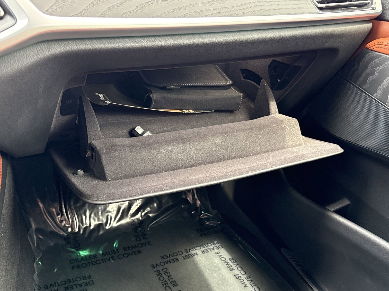 Used 2022 BMW X7 xDrive40i w/ M Sport Package image 34