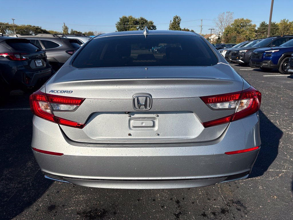 Used 2018 Honda Accord LX image 4