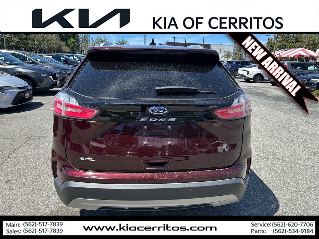 Used 2021 Ford Edge SEL w/ Convenience Package image 4