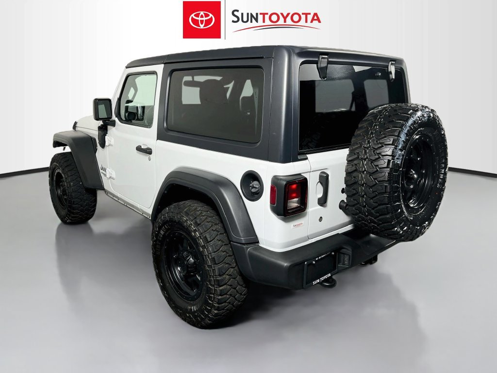 Used 2019 Jeep Wrangler Sport AWD/4WD image 5