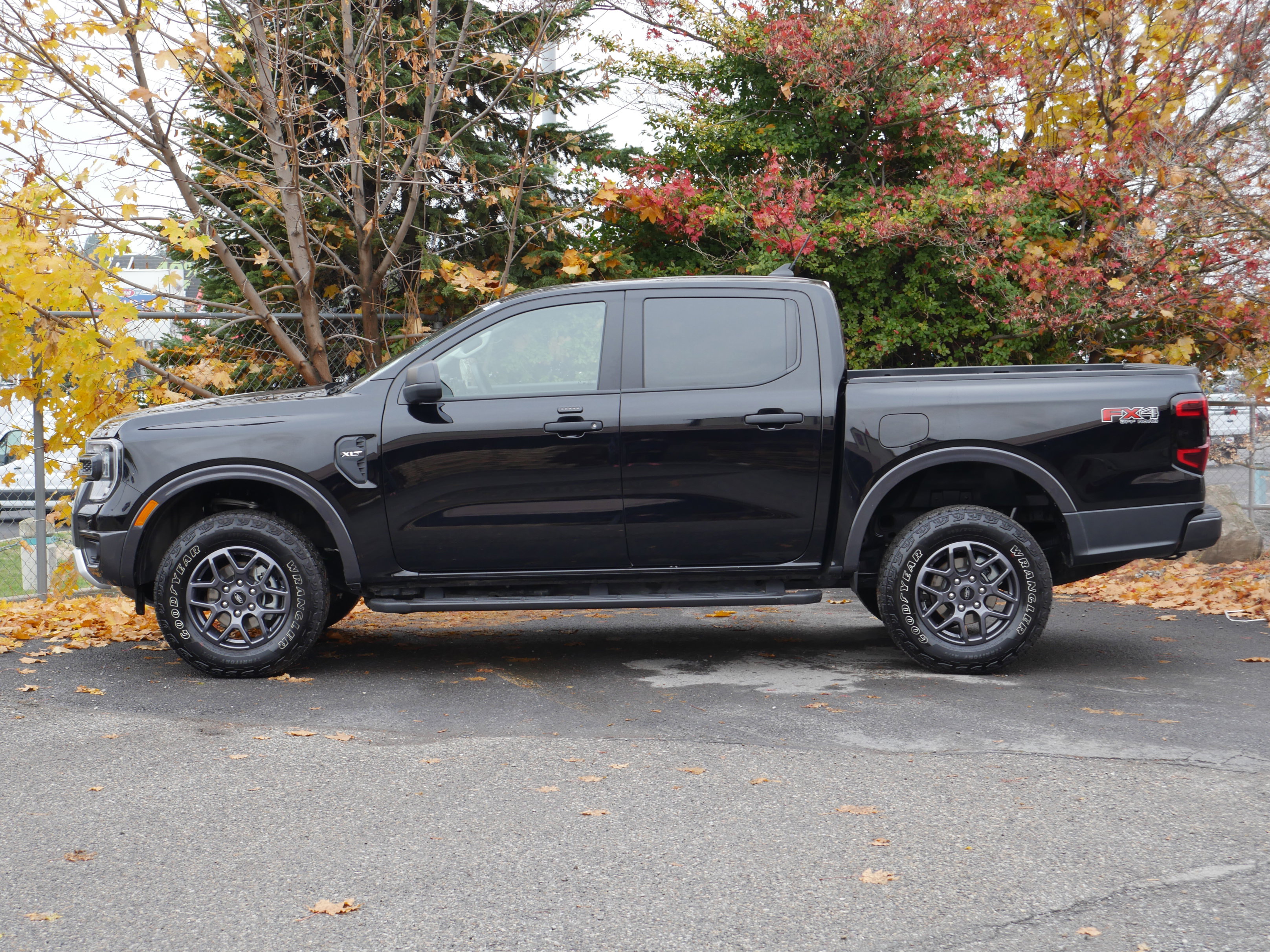 Certified 2024 Ford Ranger XLT w/ FX4 Off-Road Package image 15