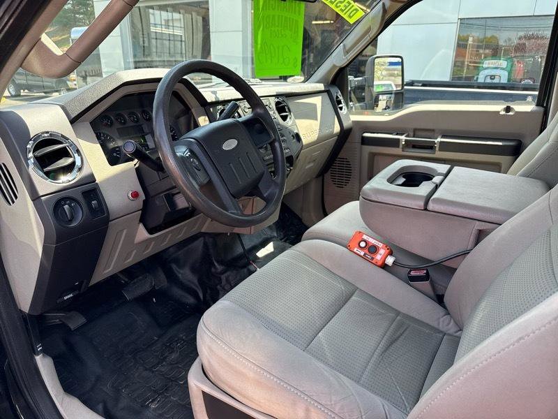 Used 2008 Ford F450 4x4 Regular Cab Super Duty image 6