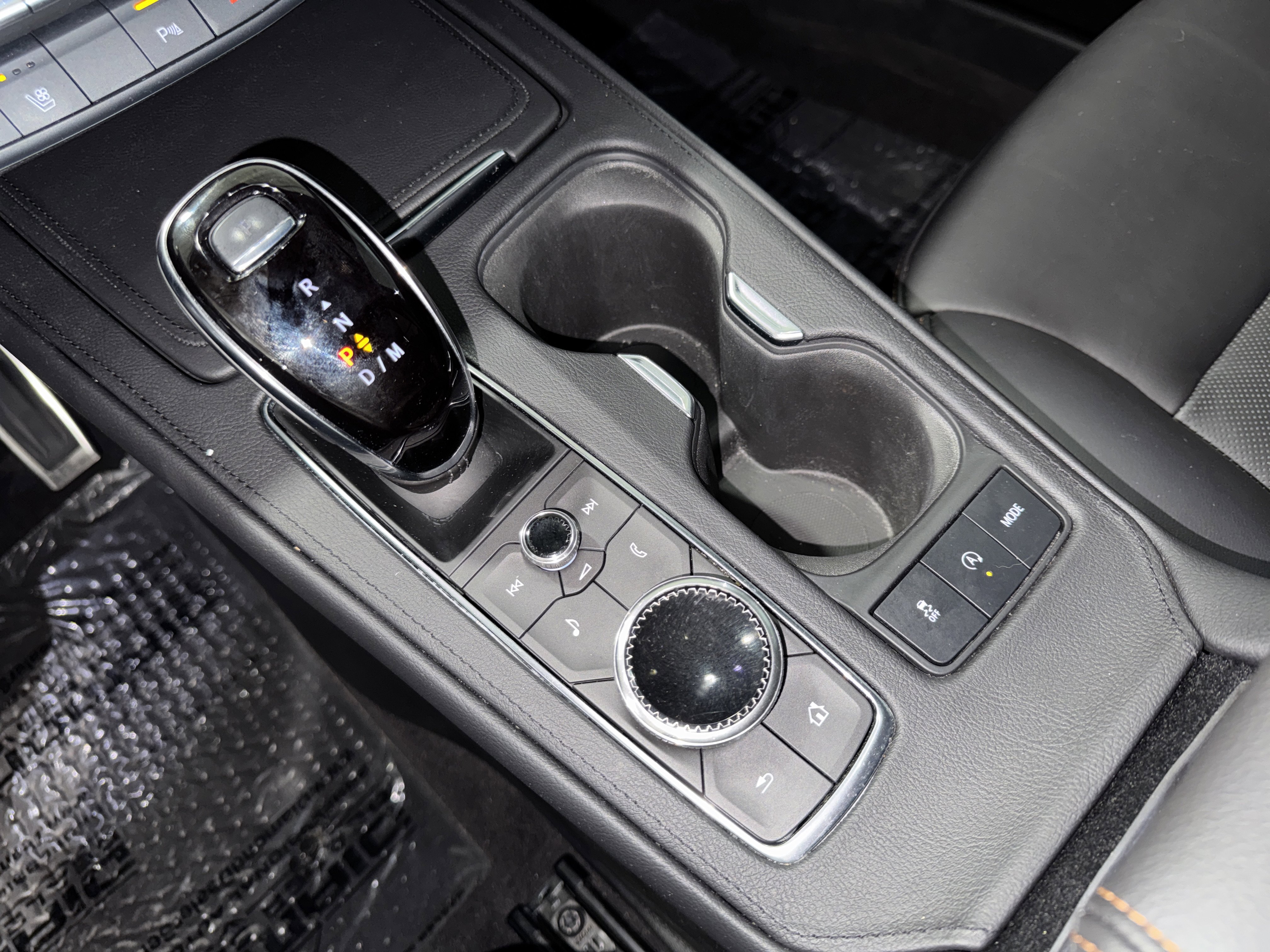 Used 2023 Cadillac XT4 Sport image 28