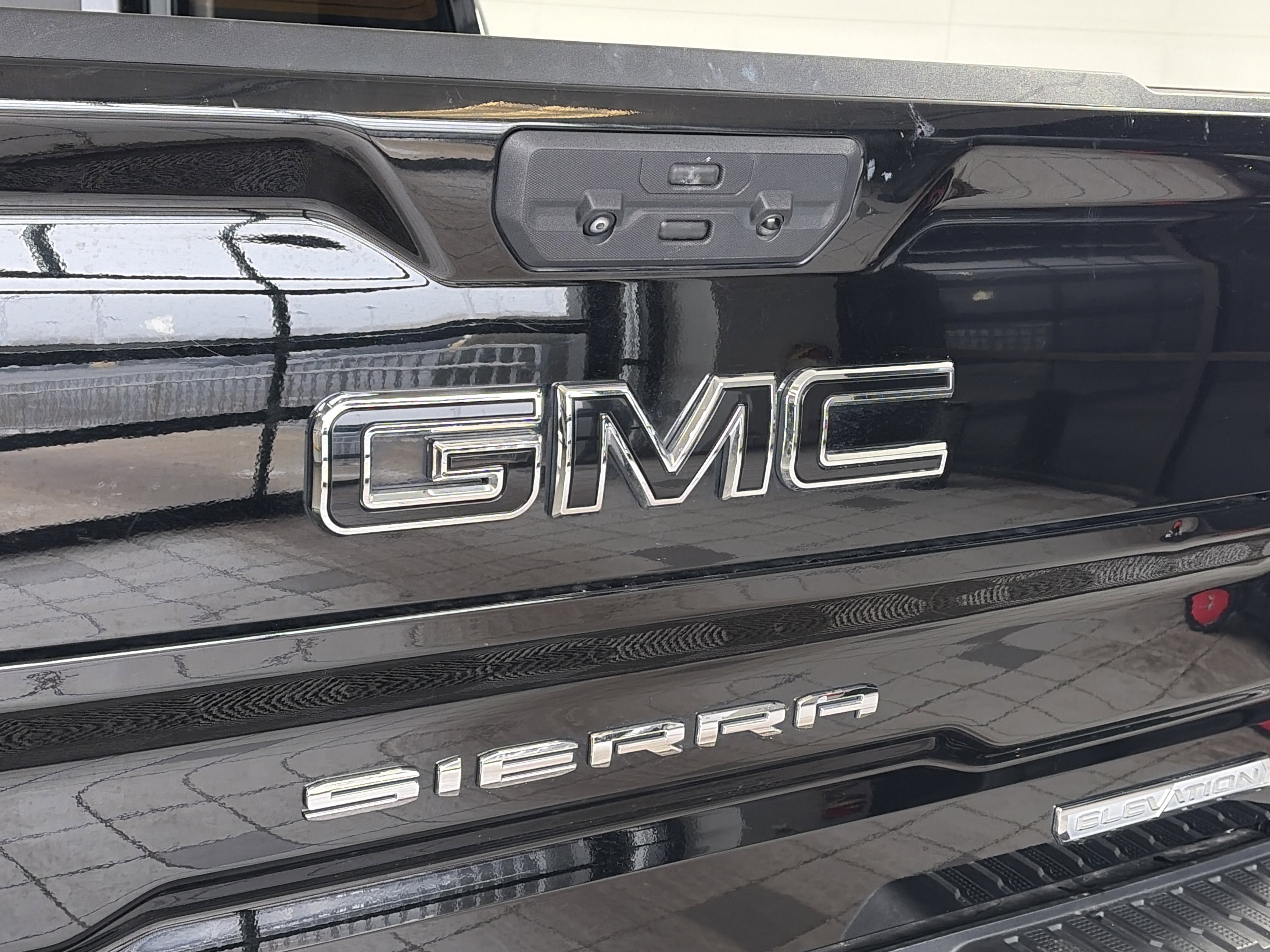 Certified 2022 GMC Sierra 1500 Elevation w/ Preferred Package image 15