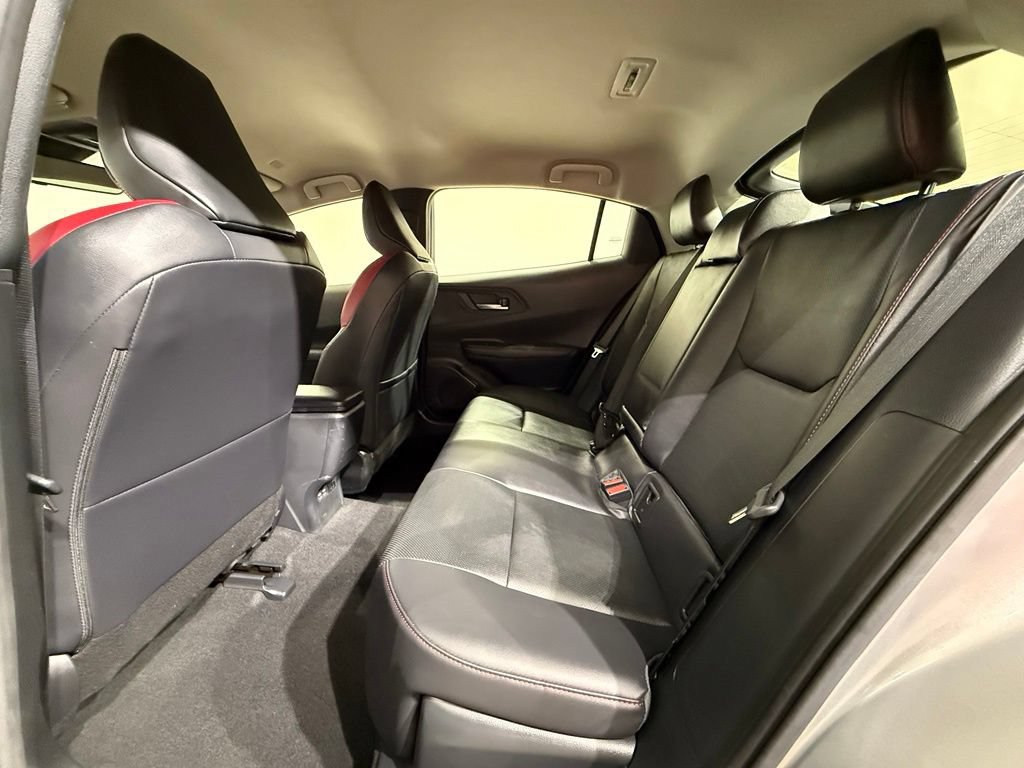 Used 2024 Toyota Prius Prime FWD image 19