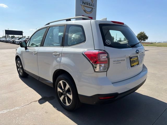 Used 2017 Subaru Forester 2.5i w/ Alloy Wheel Package AWD/4WD image 5