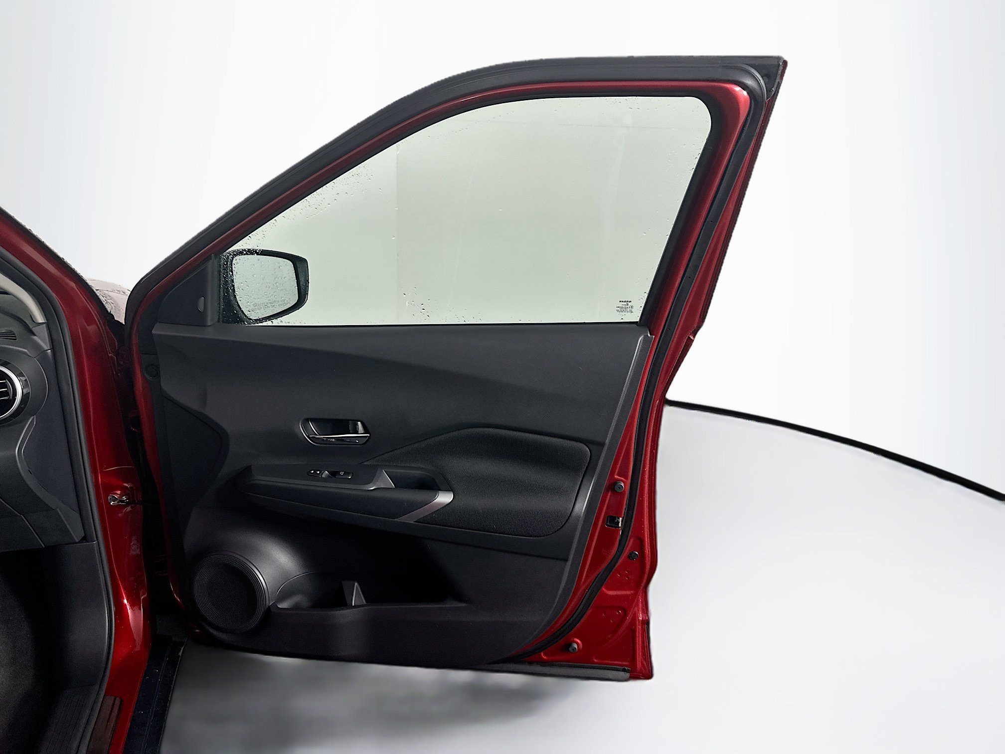 Used 2024 Nissan Kicks SV w/ Exterior Package image 30