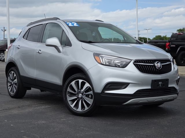 Used 2022 Buick Encore Preferred w/ Safety Package AWD/4WD image 2