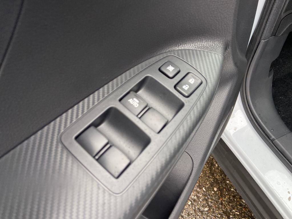 New 2025 Mitsubishi Eclipse Cross Black Edition image 14