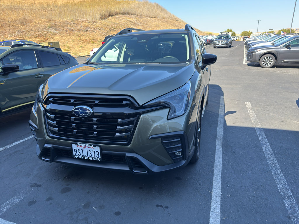 Certified 2025 Subaru Ascent Bronze Edition w/ Onyx Package image 1