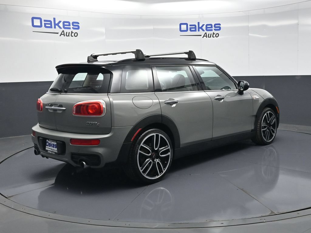 Used 2016 MINI Cooper Clubman S FWD image 7