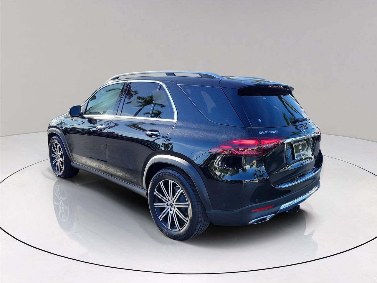 New 2025 Mercedes-Benz GLE 350 4MATIC image 4