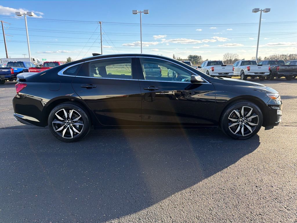 Used 2023 Chevrolet Malibu RS image 6