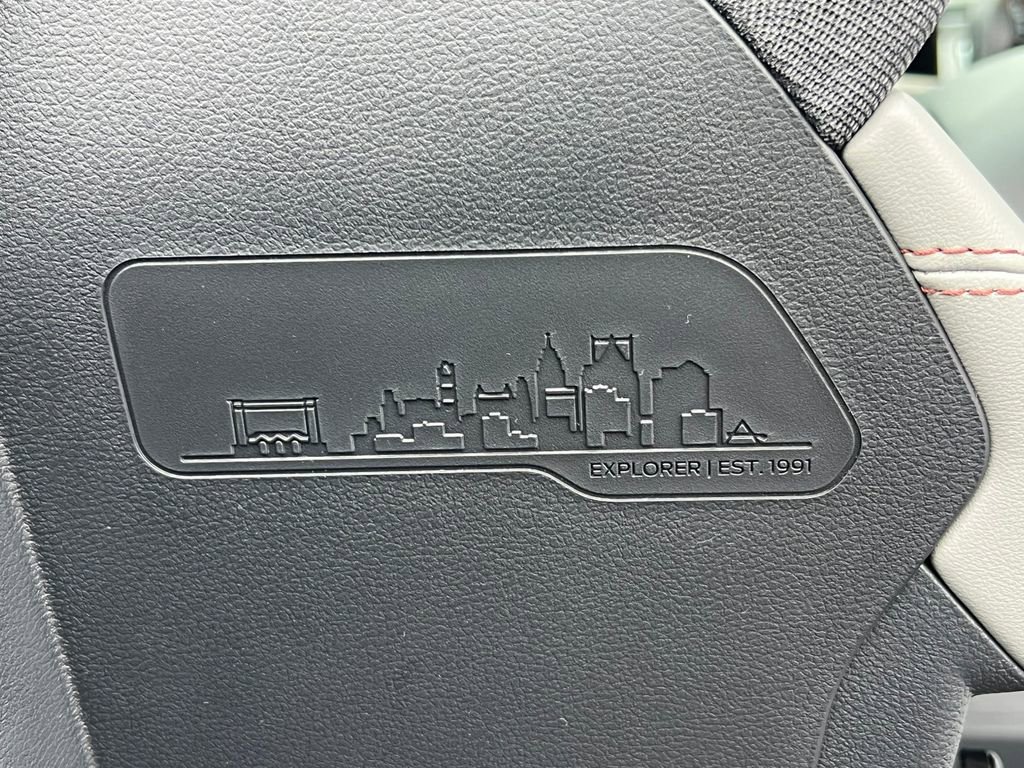 Used 2026 Ford Explorer Active w/ Active Comfort Package image 19