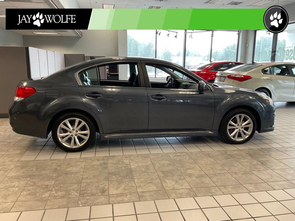 Used 2014 Subaru Legacy 2.5i Limited AWD/4WD image 6