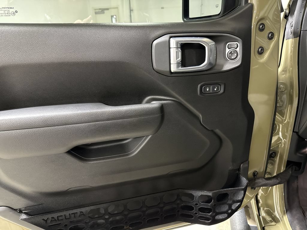 Used 2025 Jeep Wrangler Unlimited Sport S 4xe AWD/4WD image 20