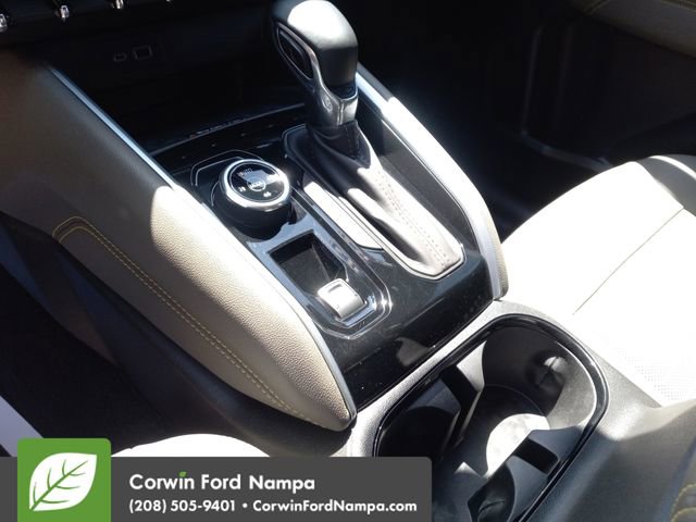 Used 2025 Chevrolet Colorado ZR2 w/ Technology Package AWD/4WD image 18