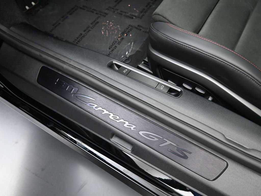 Certified 2026 Porsche 911 Carrera GTS image 26