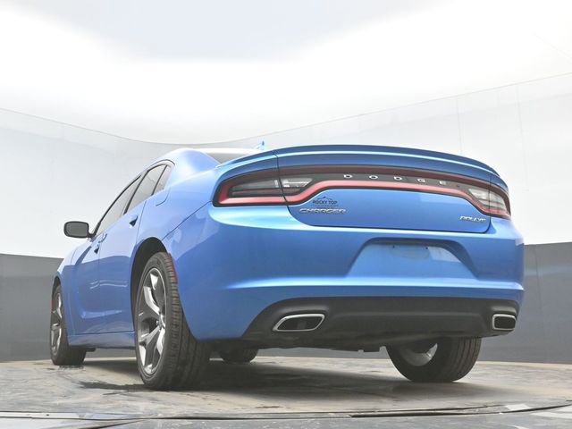 Used 2015 Dodge Charger SXT RWD image 30