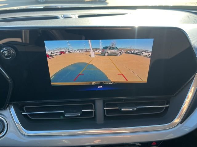 Used 2024 Chevrolet Trax LT image 58