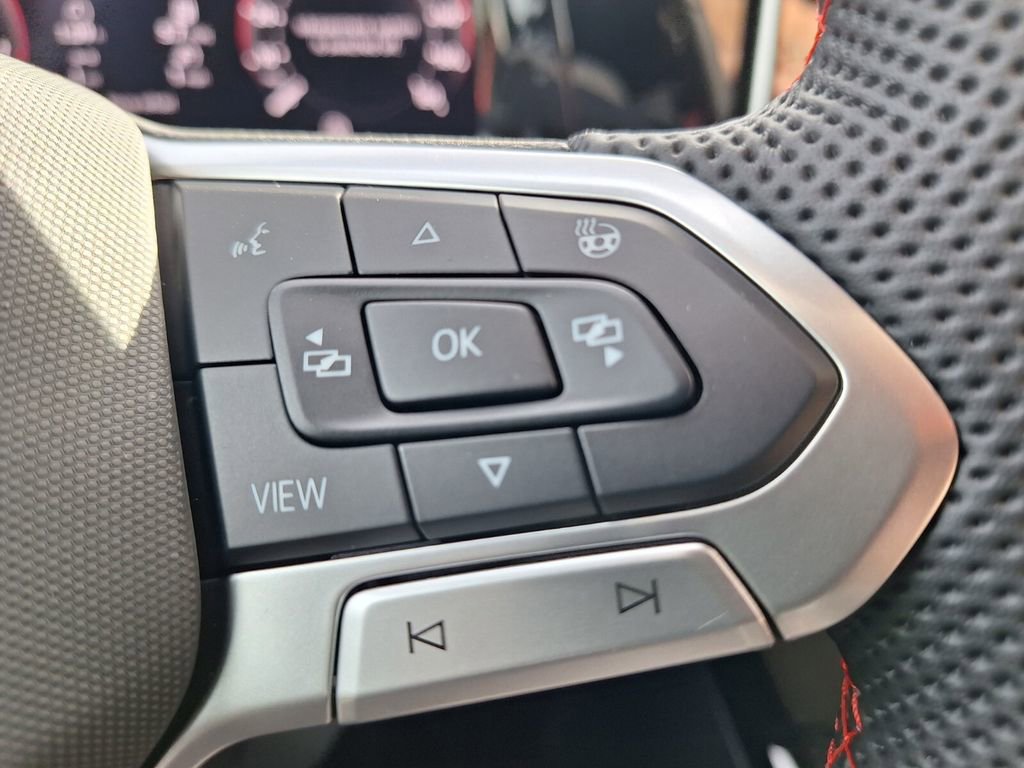 New 2026 Volkswagen GTI SE image 13