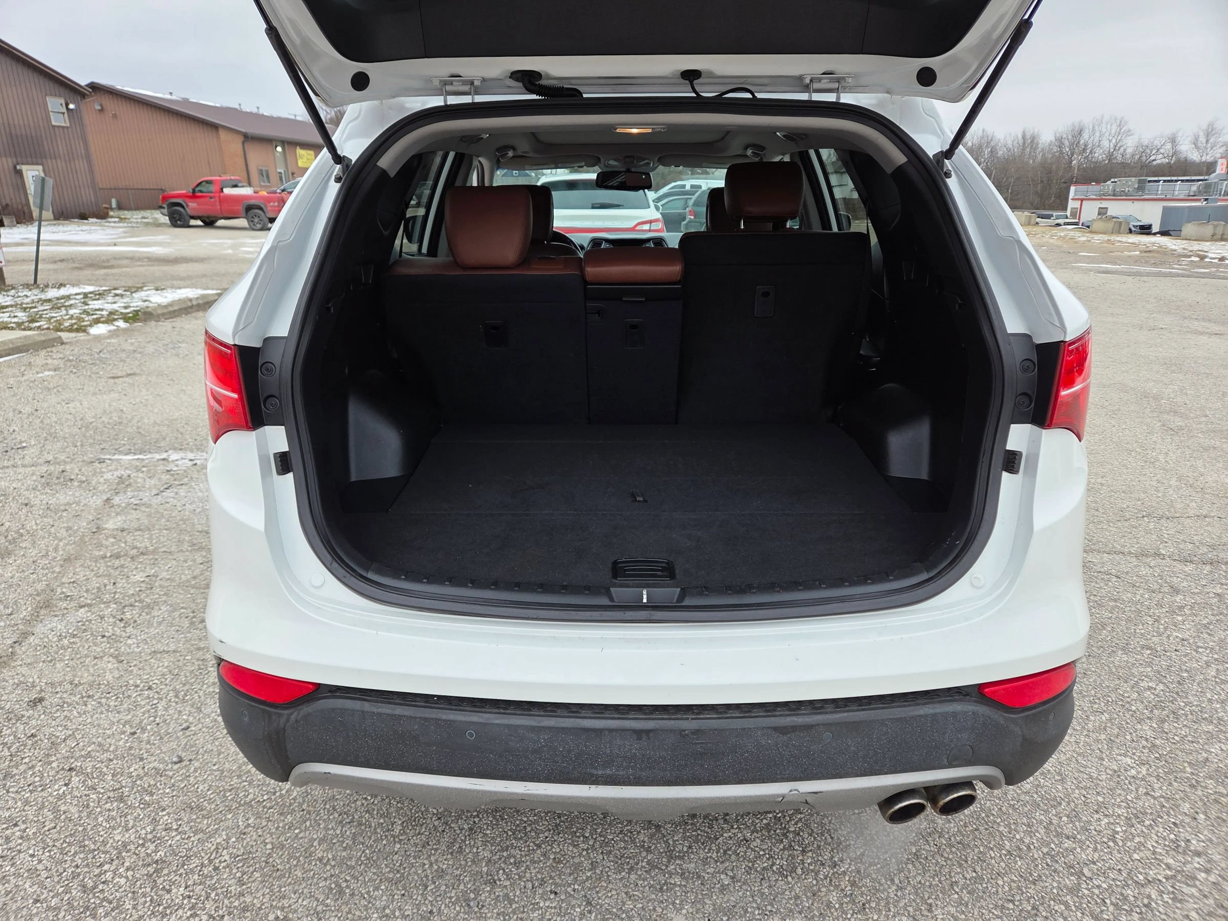 Used 2014 Hyundai Santa Fe Sport 2.0T w/ Technology Package 05 FWD image 17