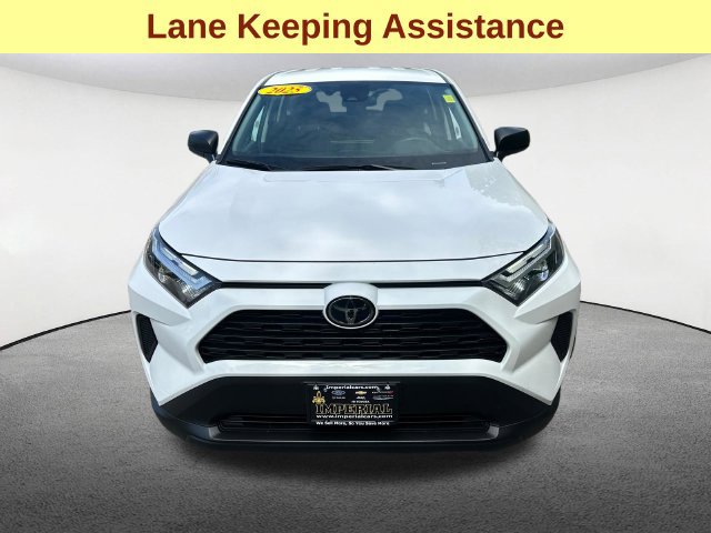 Certified 2025 Toyota RAV4 LE AWD/4WD image 4