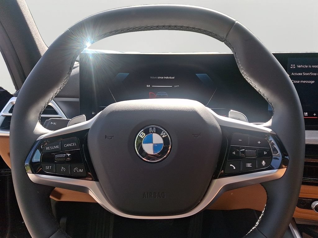 Used 2025 BMW 330i xDrive Sedan w/ Premium Package AWD/4WD image 21