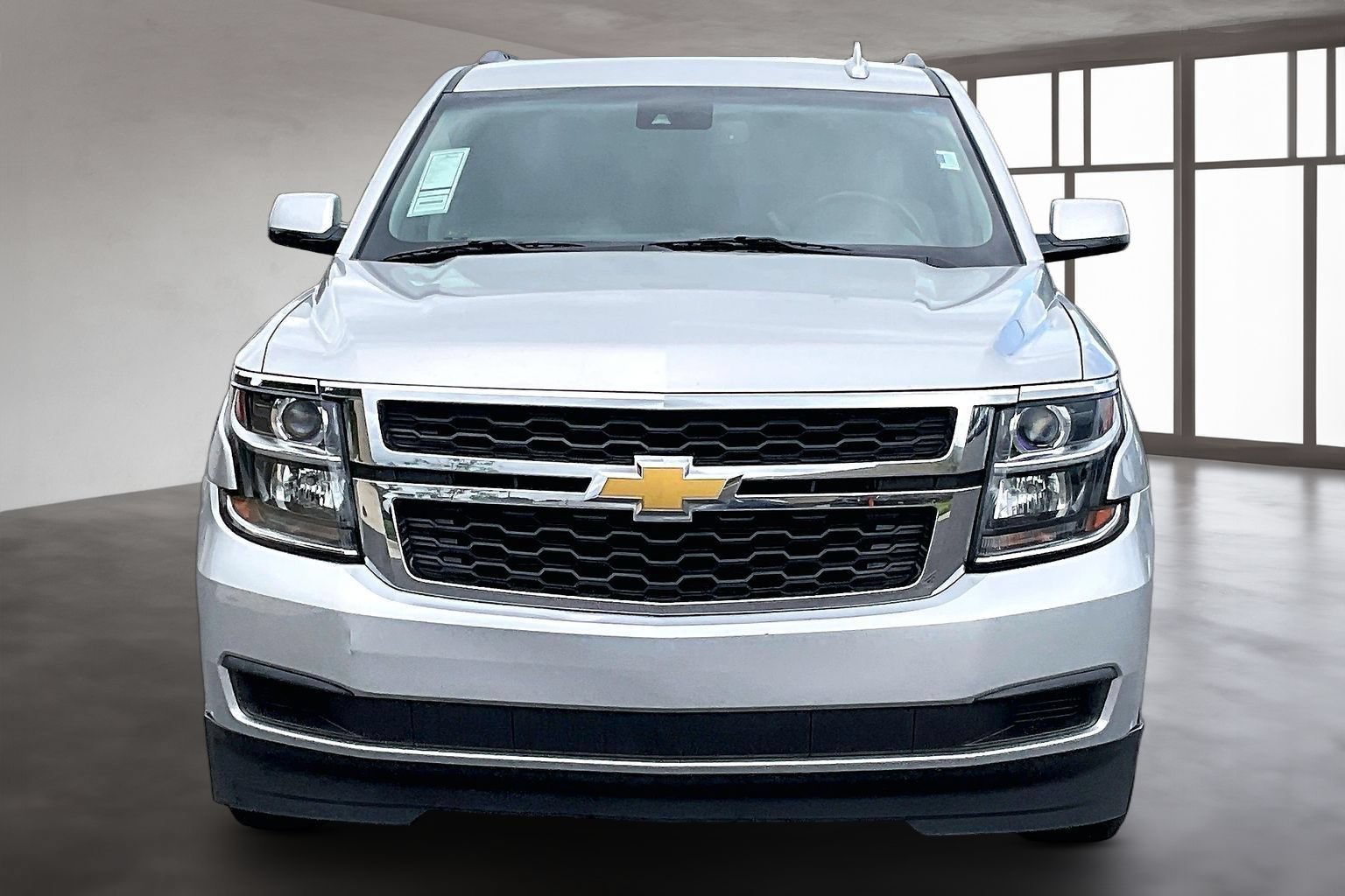 Used 2017 Chevrolet Tahoe LT RWD image 2