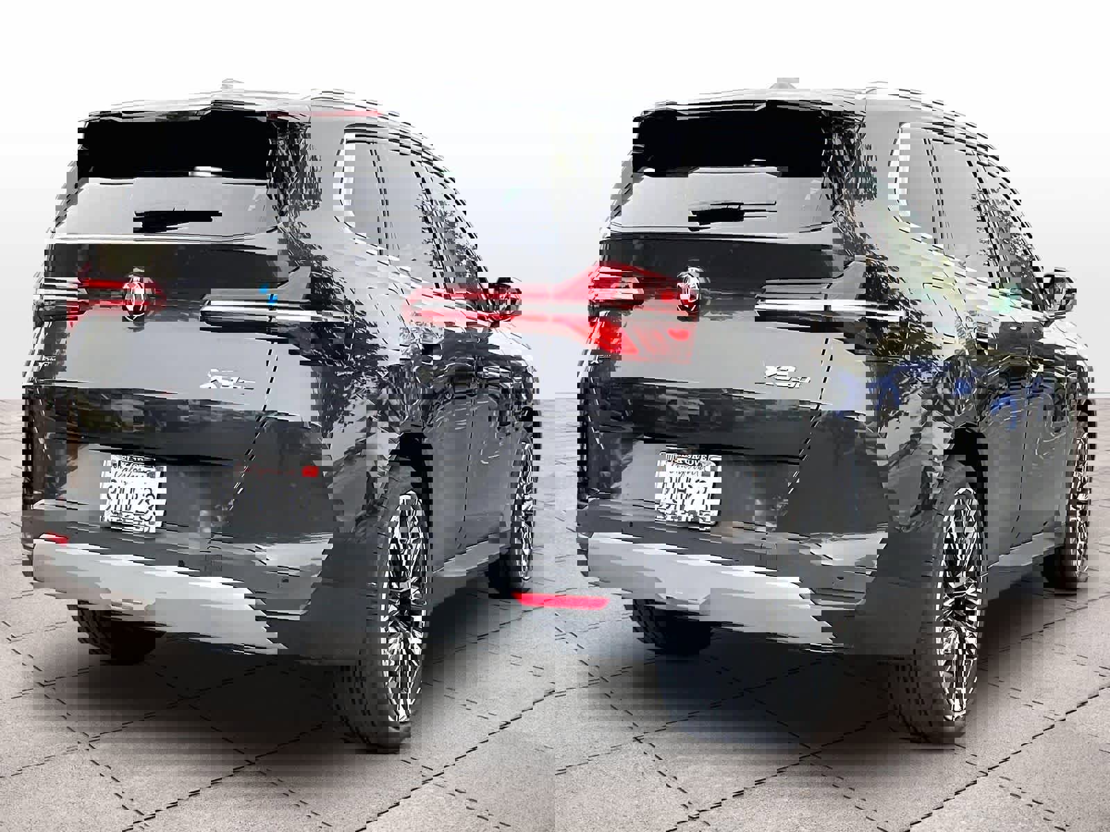 Used 2025 BMW X3 xDrive30i w/ Convenience Package image 14