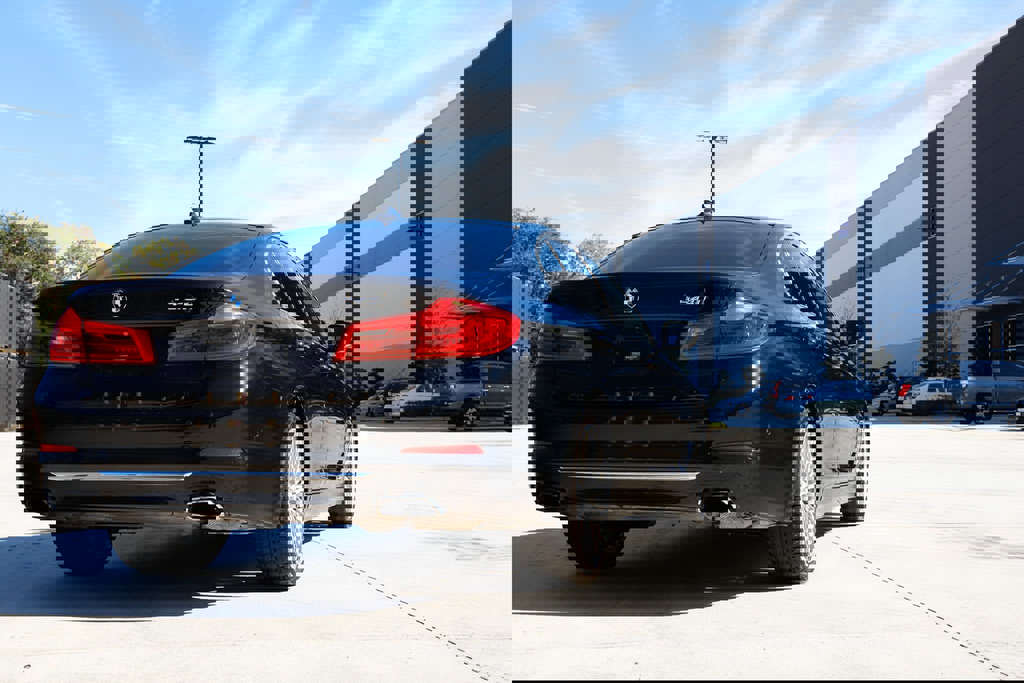 Used 2017 BMW 540i image 29