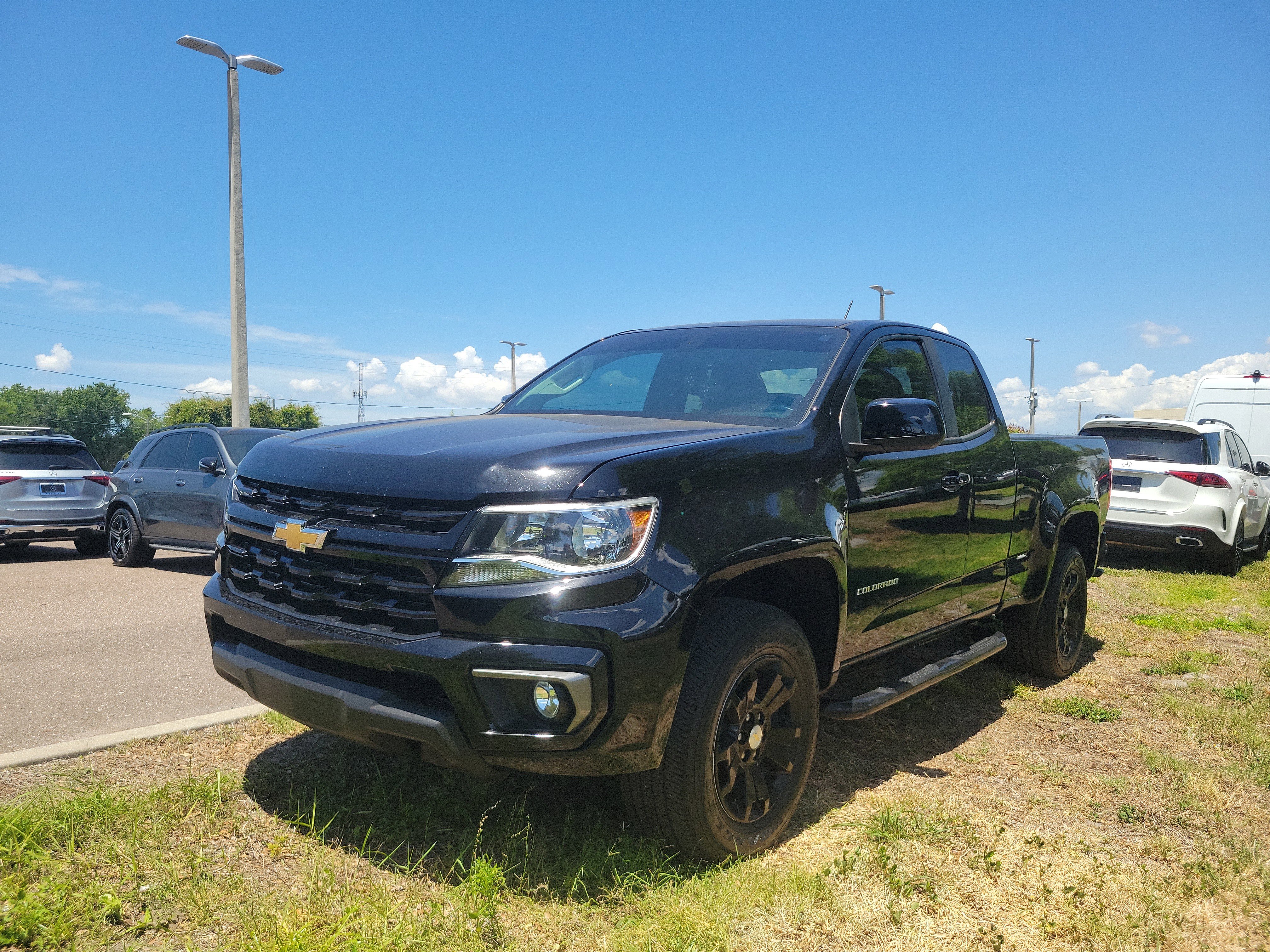 Used 2021 Chevrolet Colorado LT w/ LT Convenience Package RWD image 1