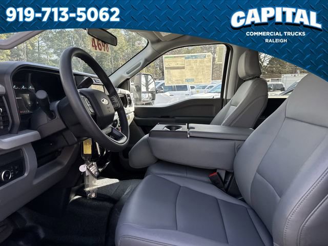 New 2026 Ford F350 XL w/ XL Chrome Package image 18