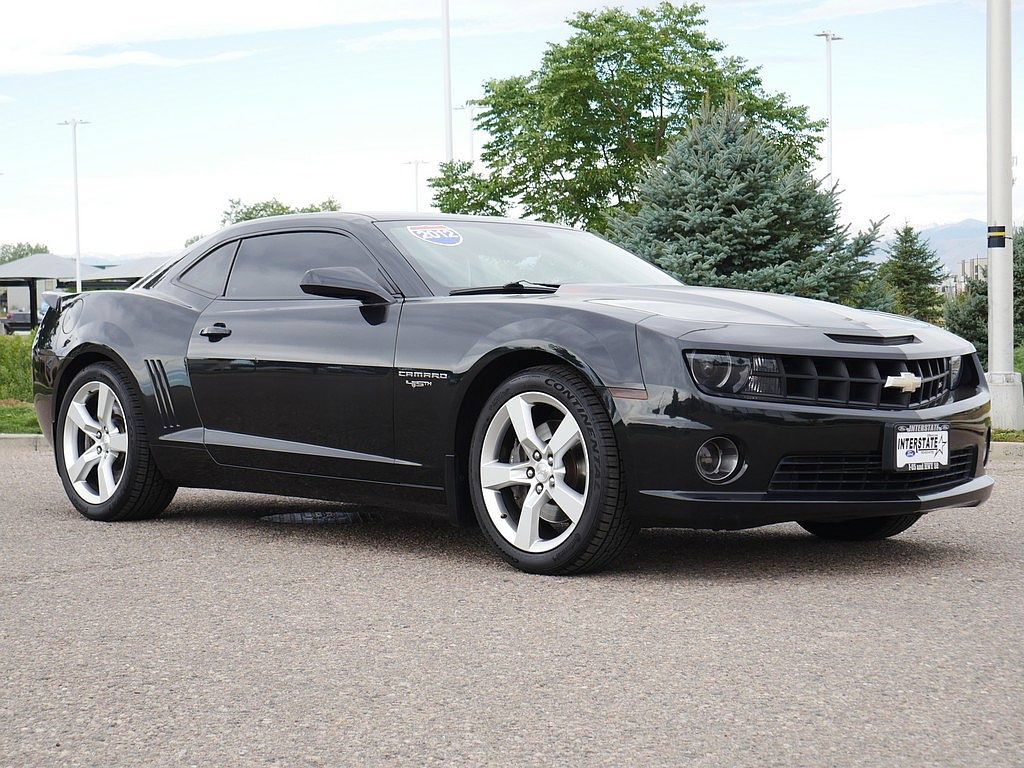 Used 2012 Chevrolet Camaro SS w/ 45th Anniversary Package RWD image 7