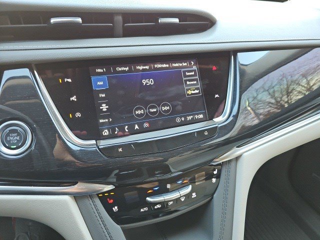 Used 2024 Cadillac XT6 Premium Luxury w/ Technology Package image 23