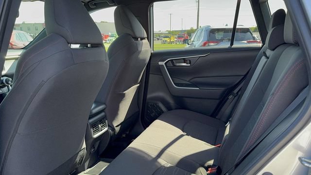 Used 2023 Toyota RAV4 SE w/ Weather & Moonroof Package AWD/4WD image 40