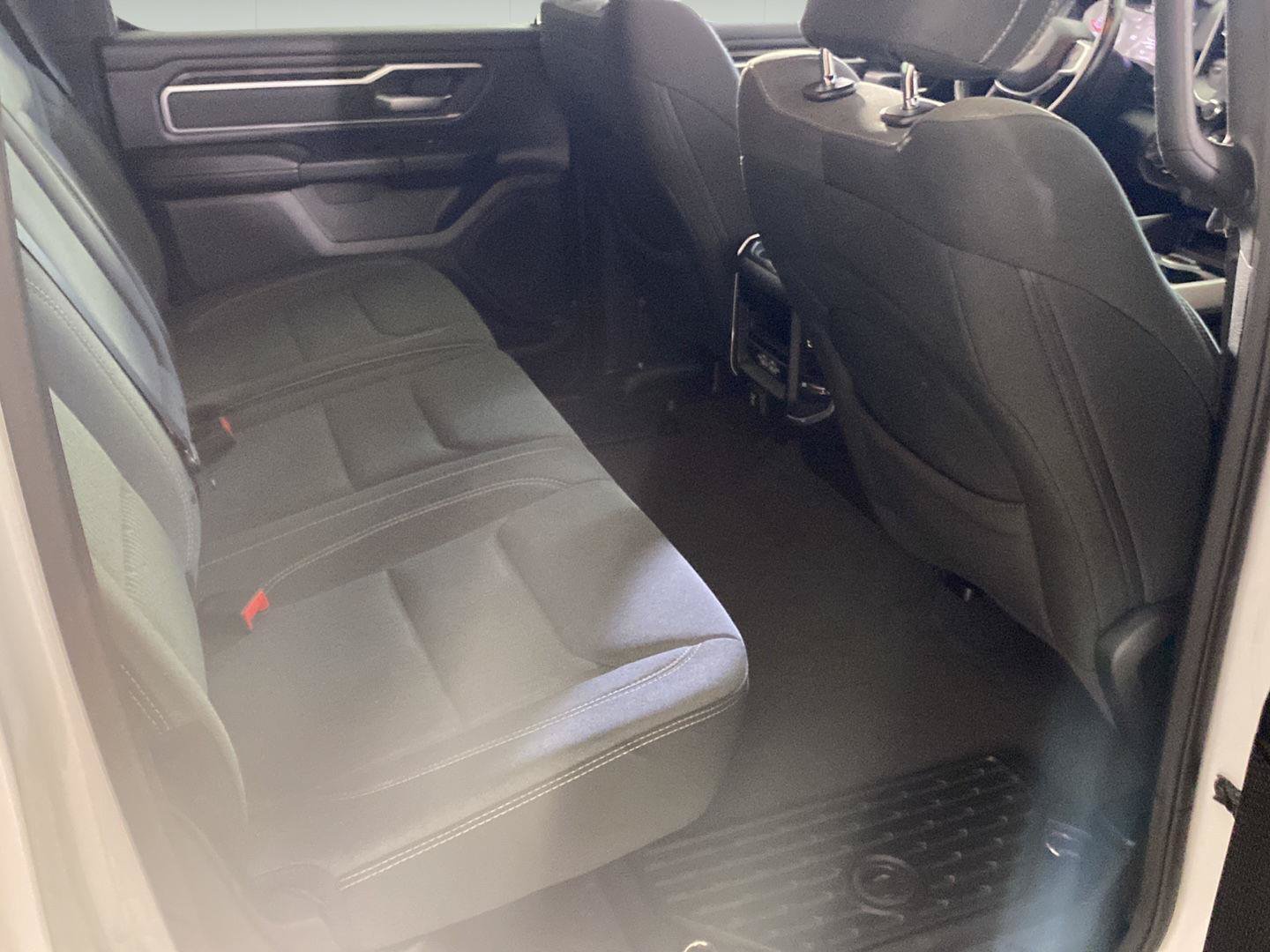 Used 2021 RAM 1500 Big Horn AWD/4WD image 30