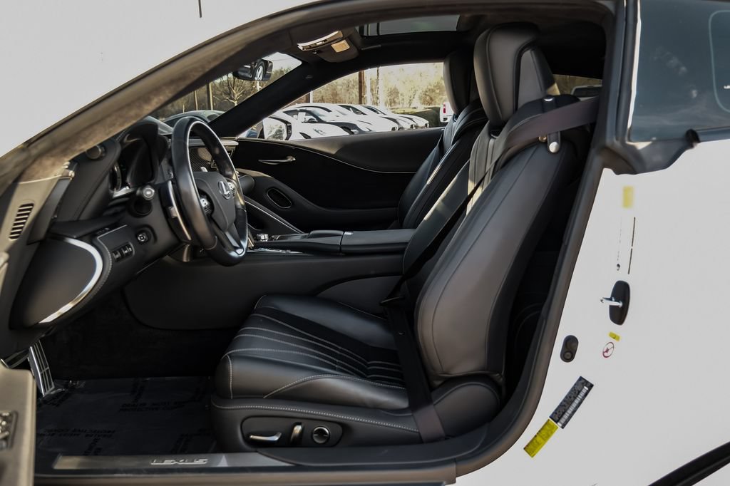 Used 2018 Lexus LC 500 Coupe w/ Touring Package RWD image 37