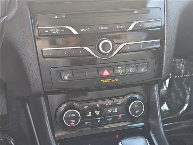 Used 2018 INFINITI QX30 Premium w/ Navigation Package image 15