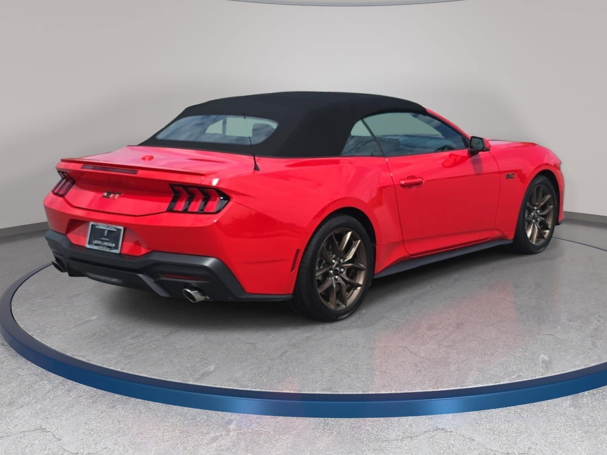 Used 2025 Ford Mustang GT Premium RWD image 5