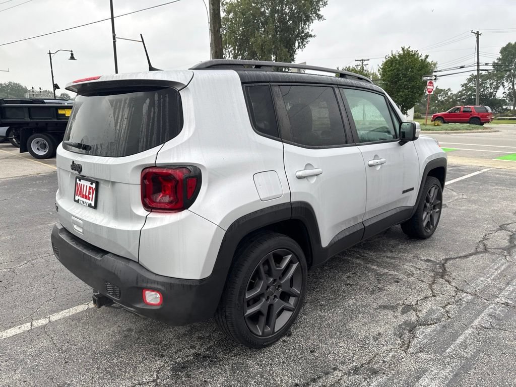 Used 2020 Jeep Renegade Altitude AWD/4WD video 3
