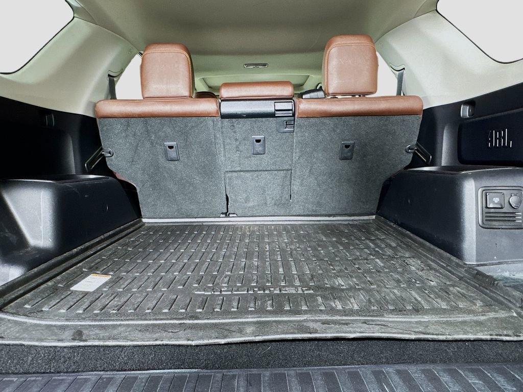 Used 2022 Toyota 4Runner Limited image 28
