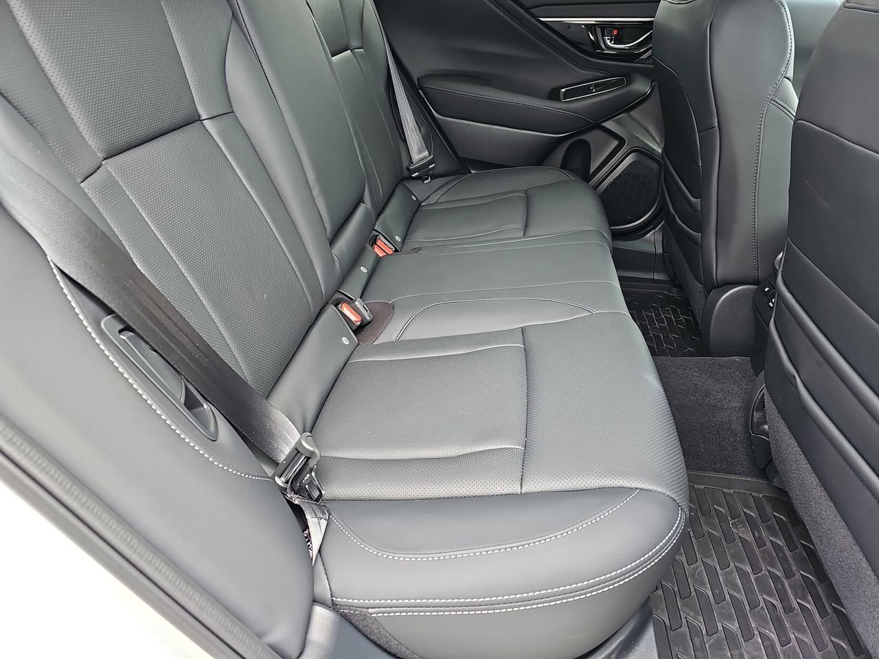 Certified 2025 Subaru Outback Touring XT image 18